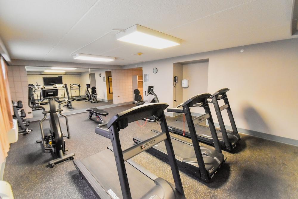 Canad Inns Destination Centre Transcona Виннипег Экстерьер фото
